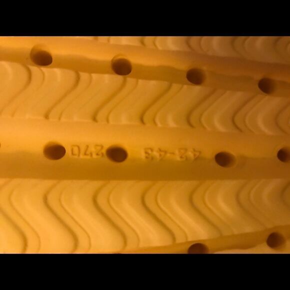 Lightweight Rubber Slip On Sandal - Picture 5 of 6